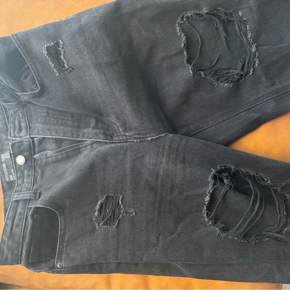PrettyLittleThing Charcoal Denim Jeans